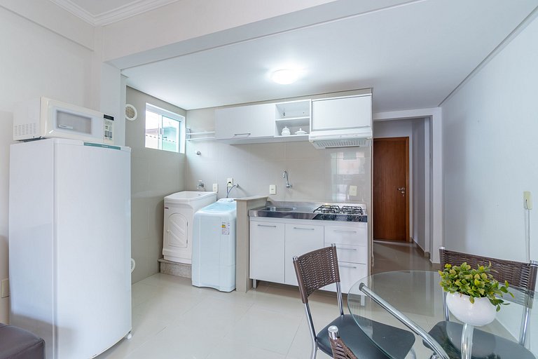 Apto 230m da Praia de Bombas - 2 dorms 4 pessoas