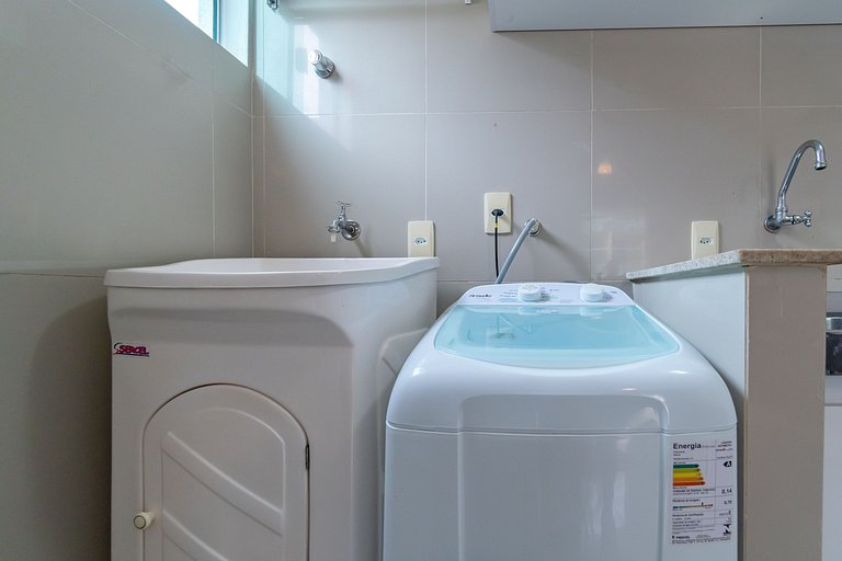 Apto 230m da Praia de Bombas - 2 dorms 4 pessoas