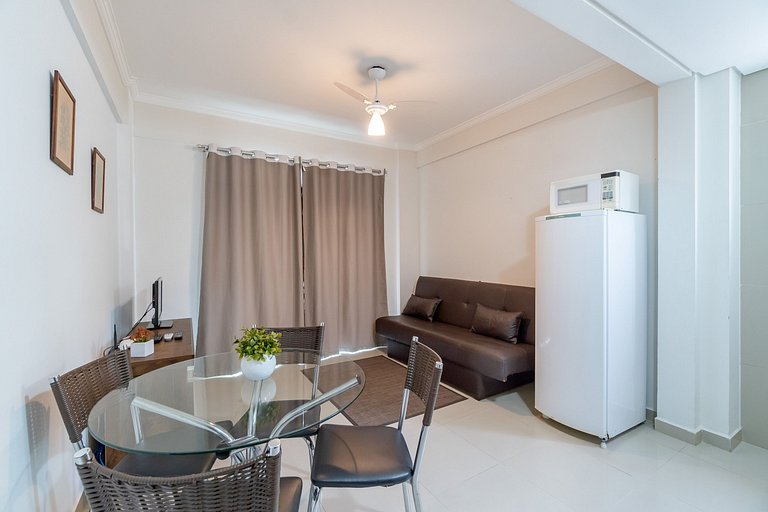 Apto 230m da Praia de Bombas - 2 dorms 4 pessoas