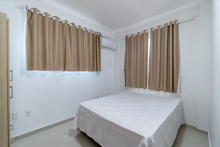 Apto 230m da Praia de Bombas - 2 dorms 4 pessoas
