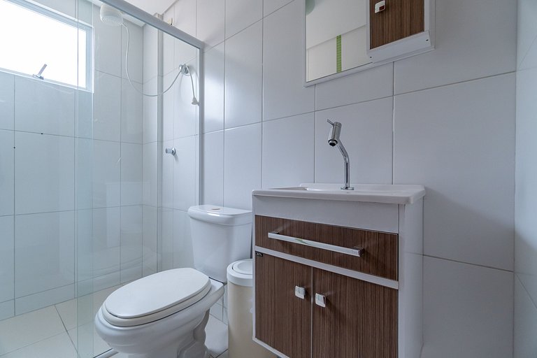 Apto 230m da Praia de Bombas - 2 dorms 4 pessoas