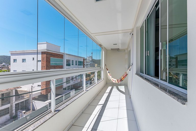 Belissimo Apartamento Familiar 450m do Mar