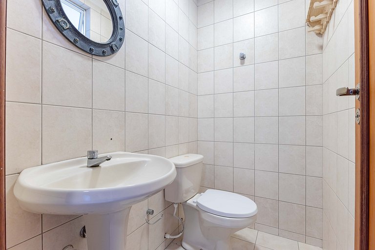 Triplex 200m da praia de Bombas