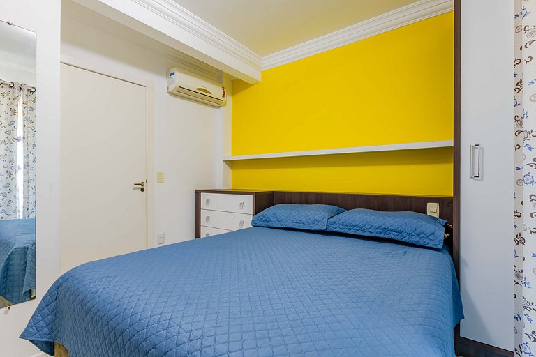 Apartamento 2 dormitorios no Centro de Bombinhas.