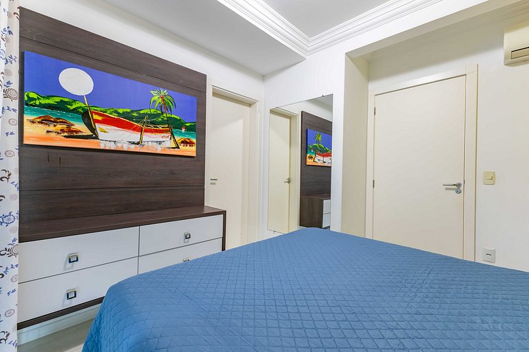 Apartamento 2 dormitorios no Centro de Bombinhas.