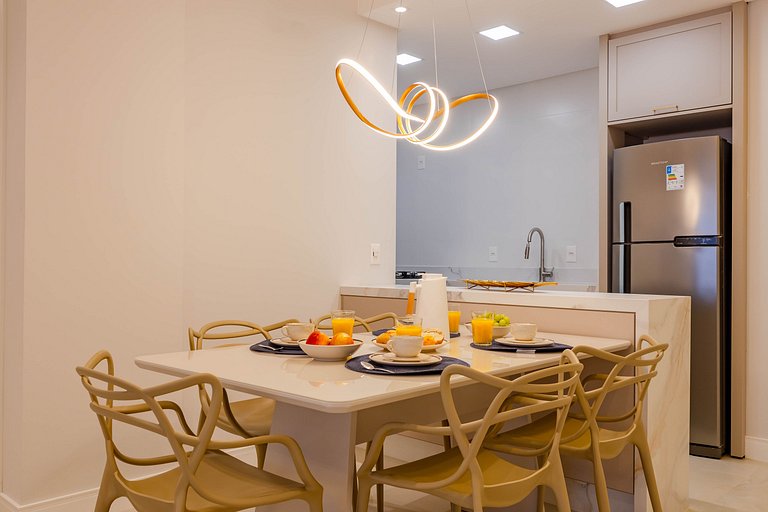 Apartamento alto padrão a 50 mts da praia