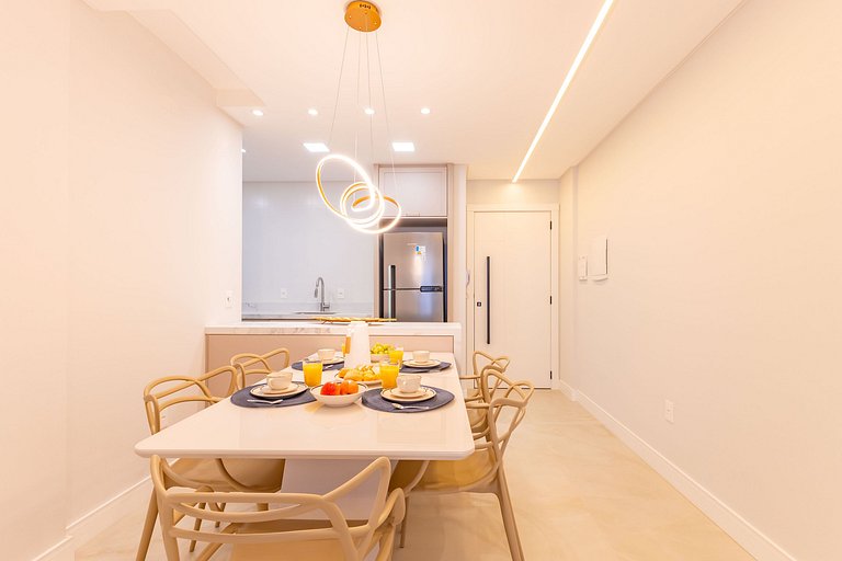 Apartamento alto padrão a 50 mts da praia