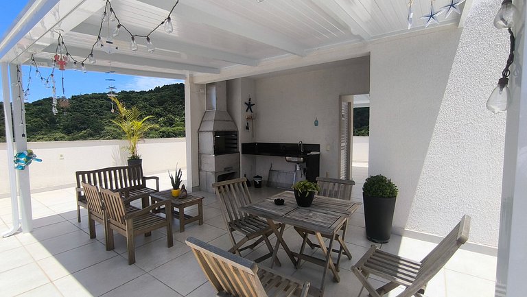 Refúgio Praiano Bombinhas | Reserva Direta no WhatsApp